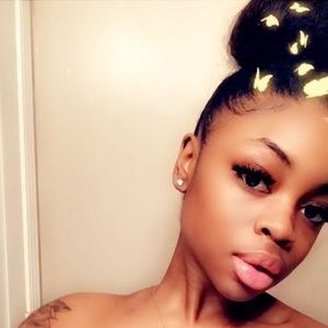 Meet your Posher, Quanshavis